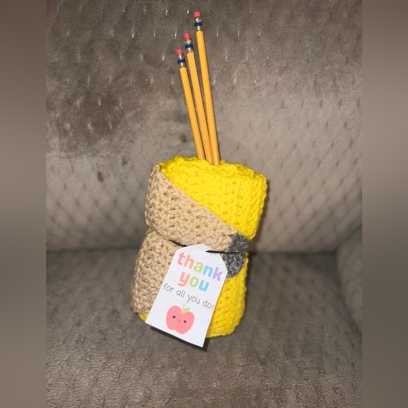 ✏️ Pencil Scarf - Picture 4 of 5